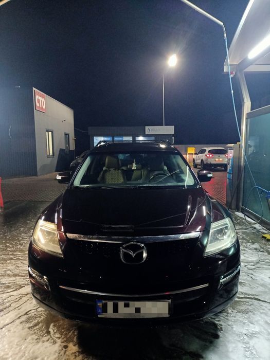 7-місний Mazda CX-9 Black Cherry: Потужність, Комфорт, Характер