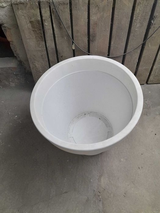 Donica ogrodowa, plastikowa duża