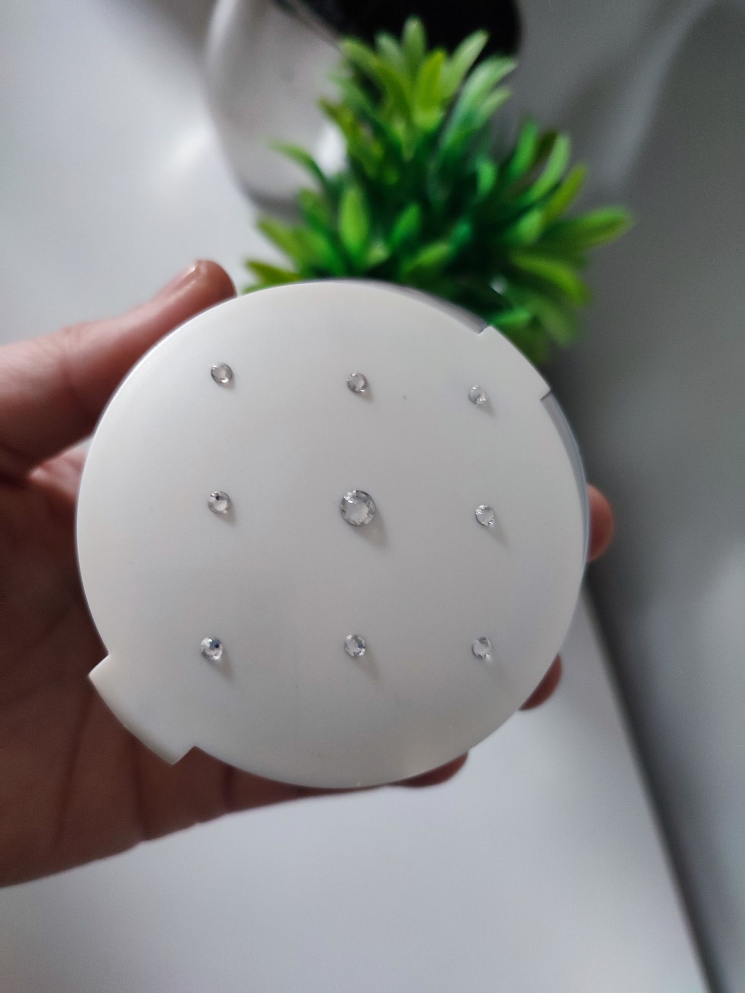 Lusterko małe do torebki białe z kryształkami Swarovski