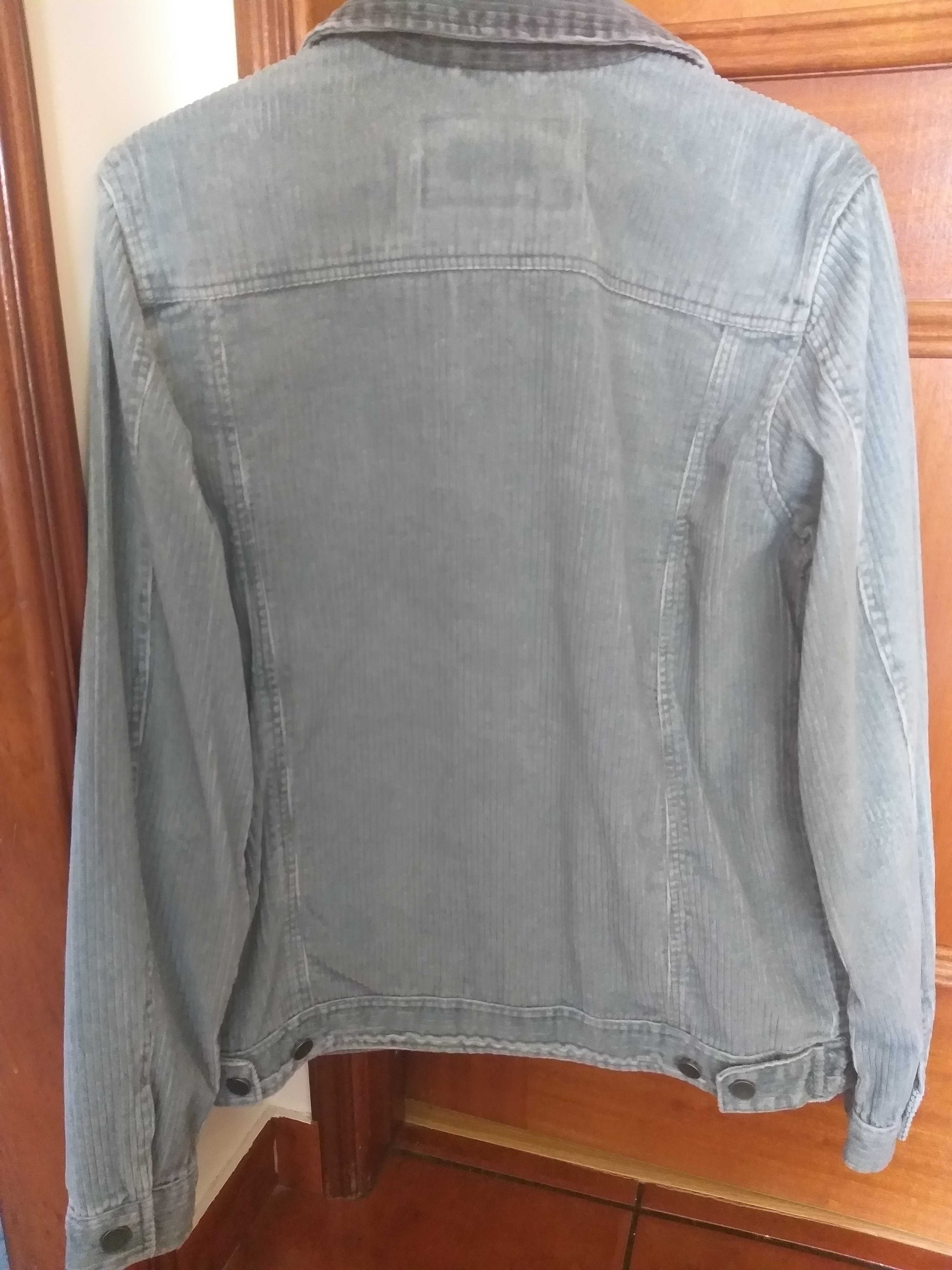 Casaco marca billabong
