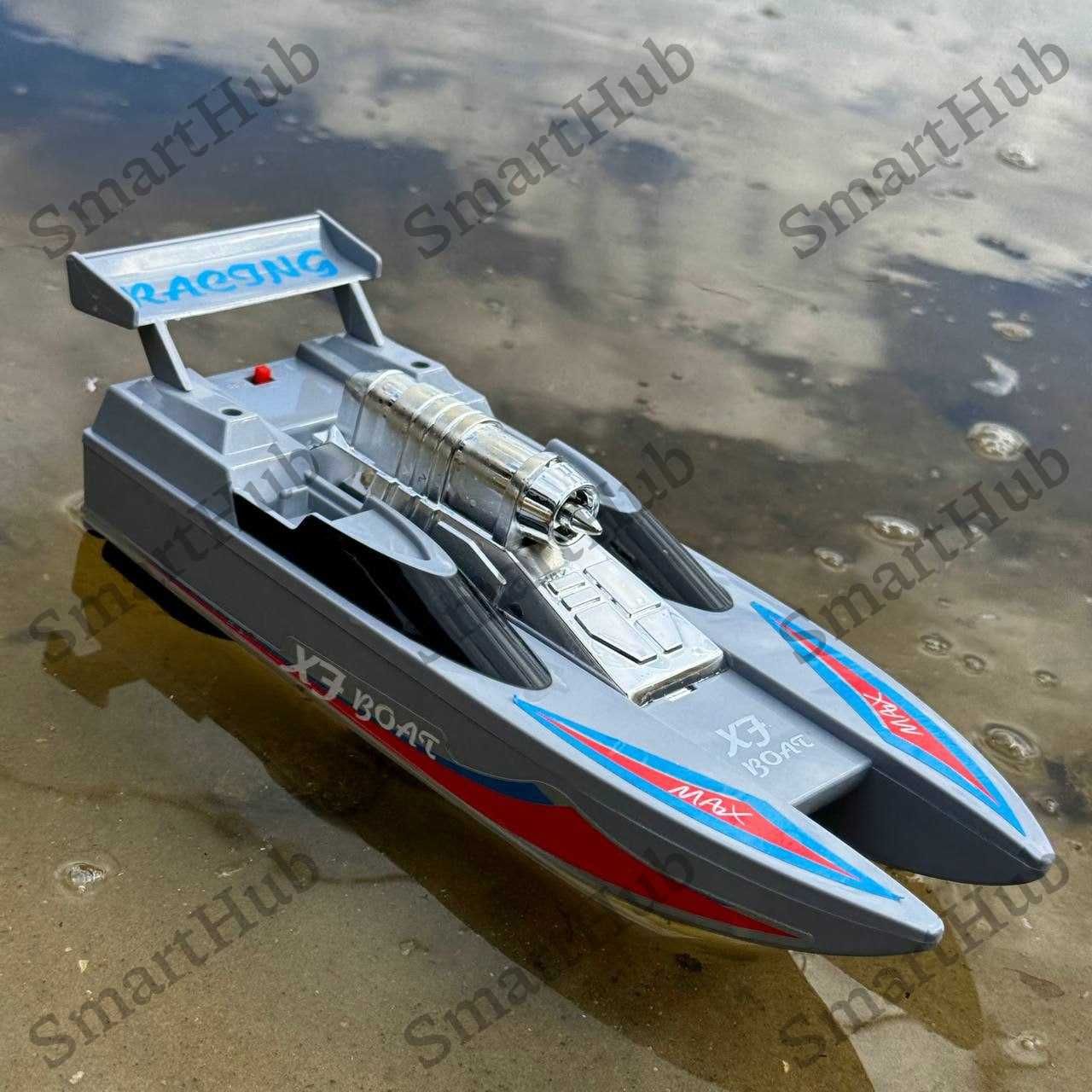 Корабль на радиоуправлении HARPOON Silver. Лодка на пульте управления