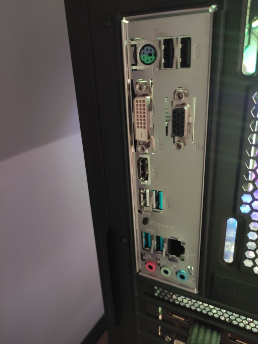 Komputer Do Gier 16GB Dysk SSD GTX 970 Ryzen 5 A520  NOWY
