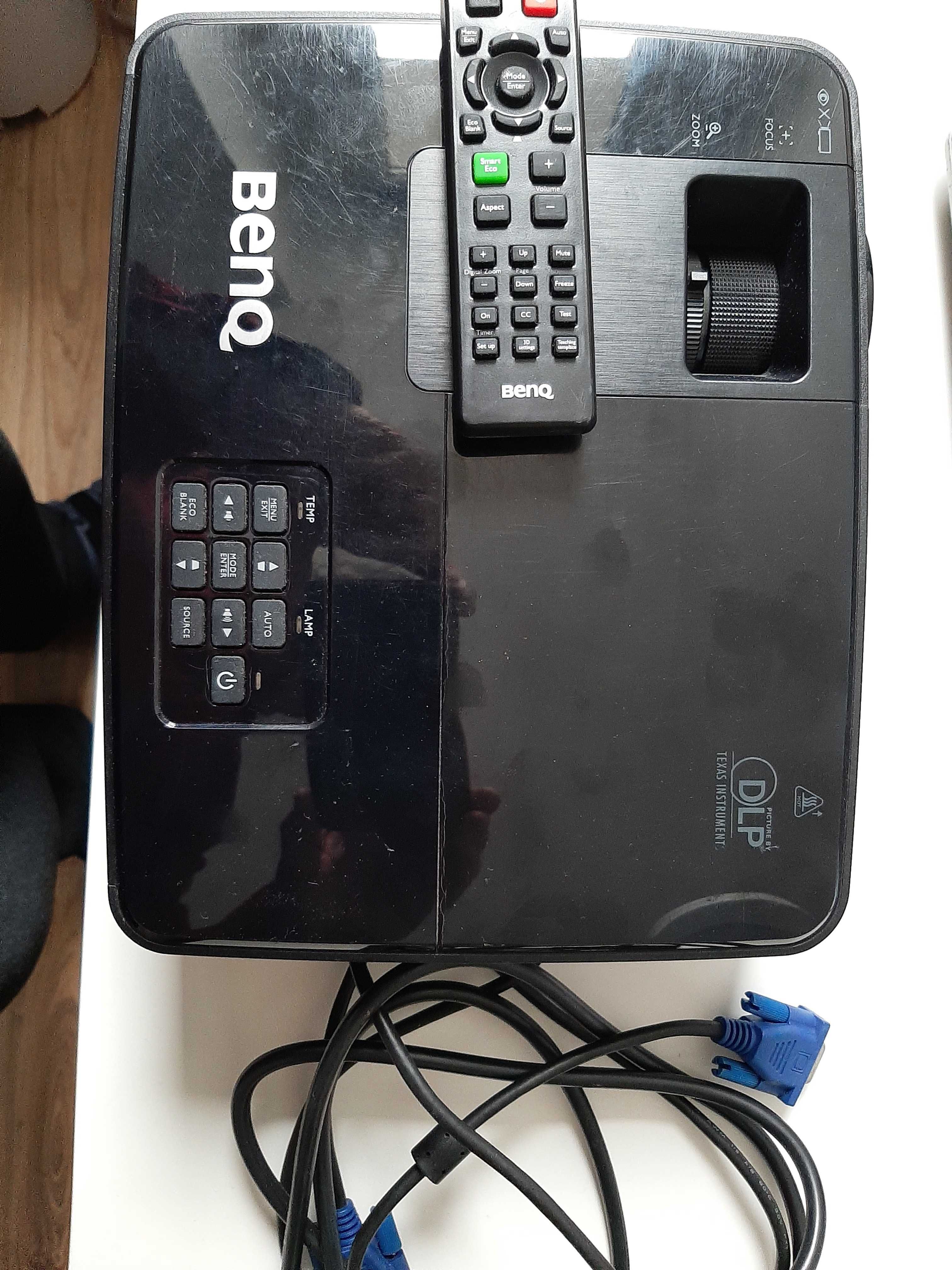 rzutnik Benq MX 505