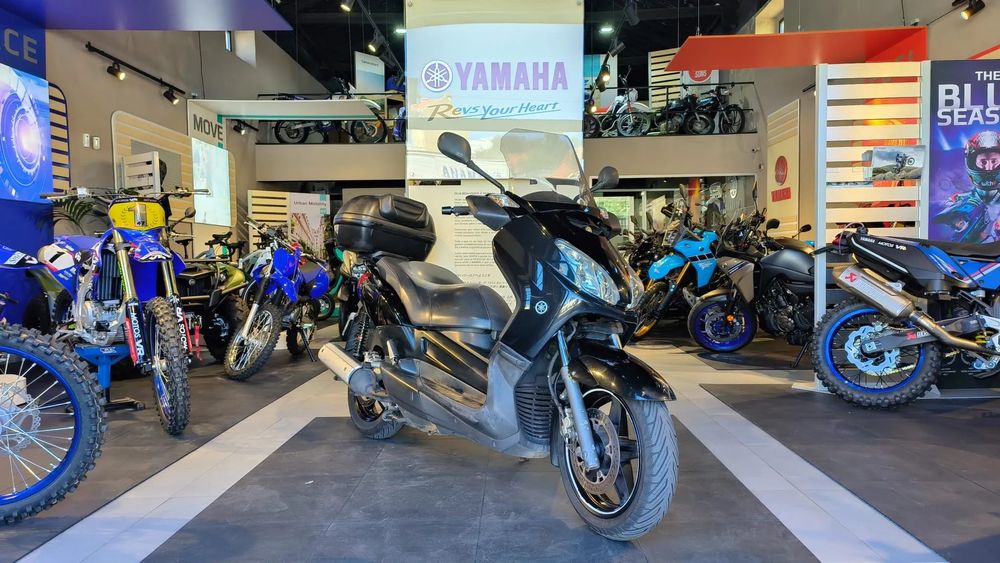 Yamaha X-Max  250