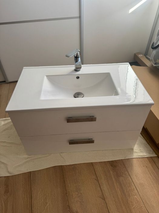 Szafka umywalka bateria komplet