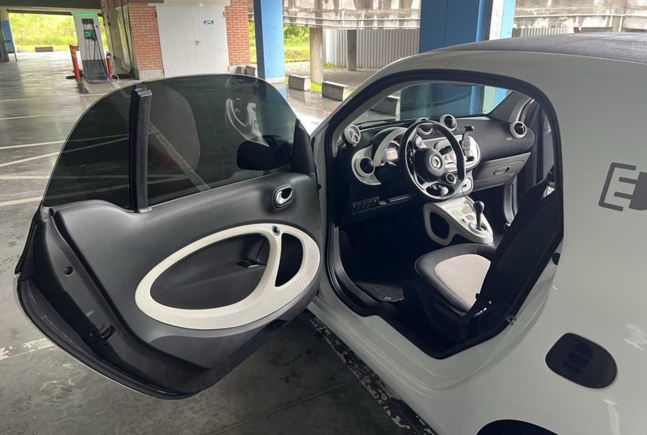 Продам Smart Forfour