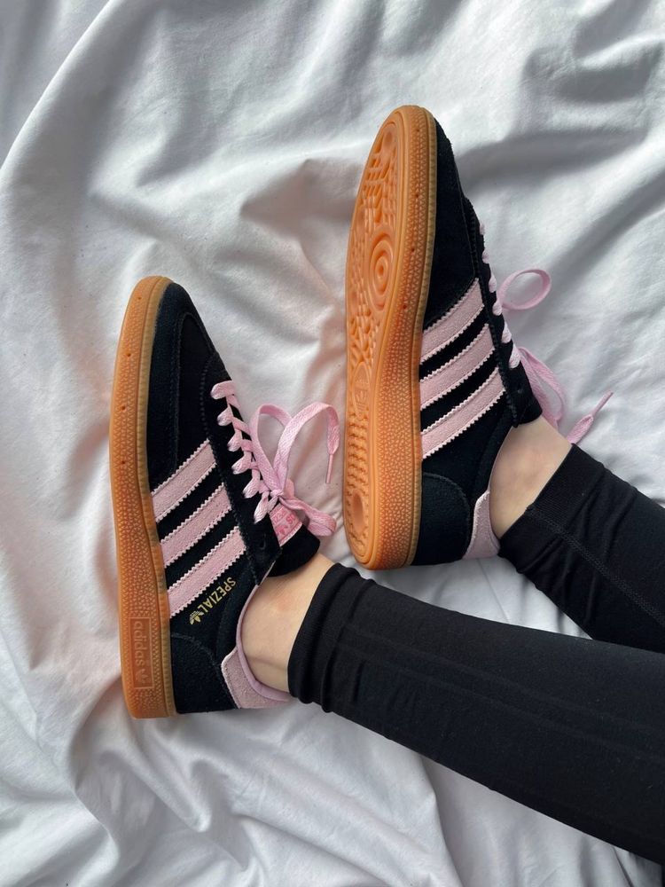 Adidas Wmns Handball Spezial 'Black Clear Pink Gum,адідас,спежал,adida