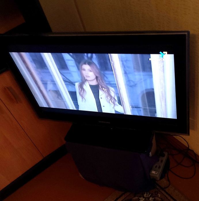 Samsung 32 дюйма диагональ 81 см