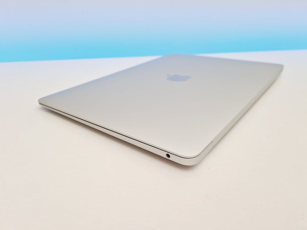 Jak nowy MACBOOK AIR M1 8GB/256GB 13.3" 177 cykli UBEZPIECZENIE F22