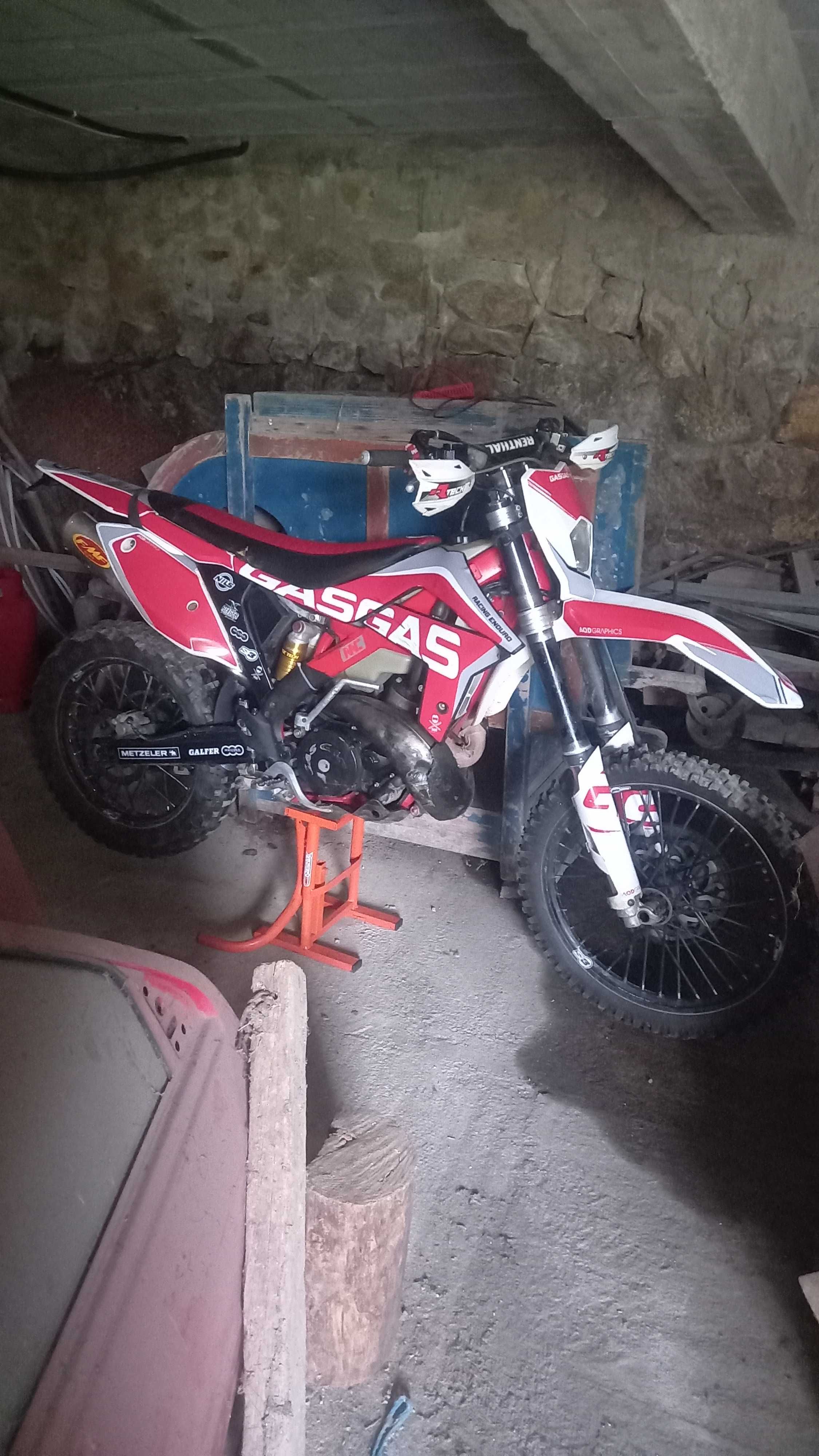 Motagas gas gas a 2t em bom Estado