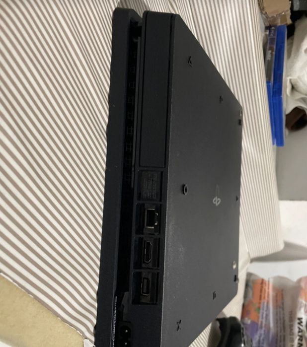 PlayStation 4 slim