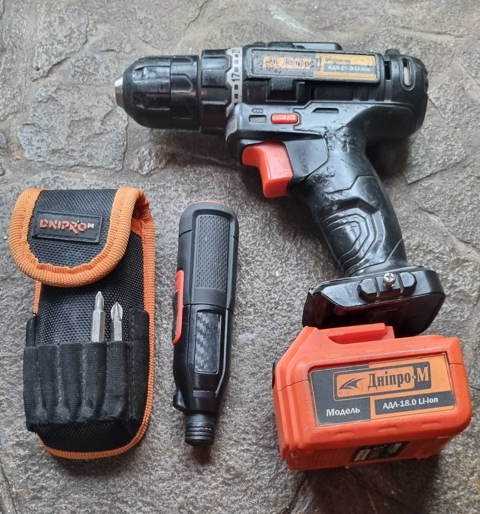 Продам тушка аккумулятор шуруповерт  отвертка Dnipro-M  12v 18v 20v