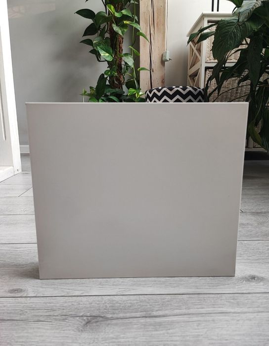 Półka ścienna IKEA