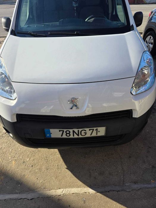 Peugeot Partner 3 Lugares 90cv impecável 2012