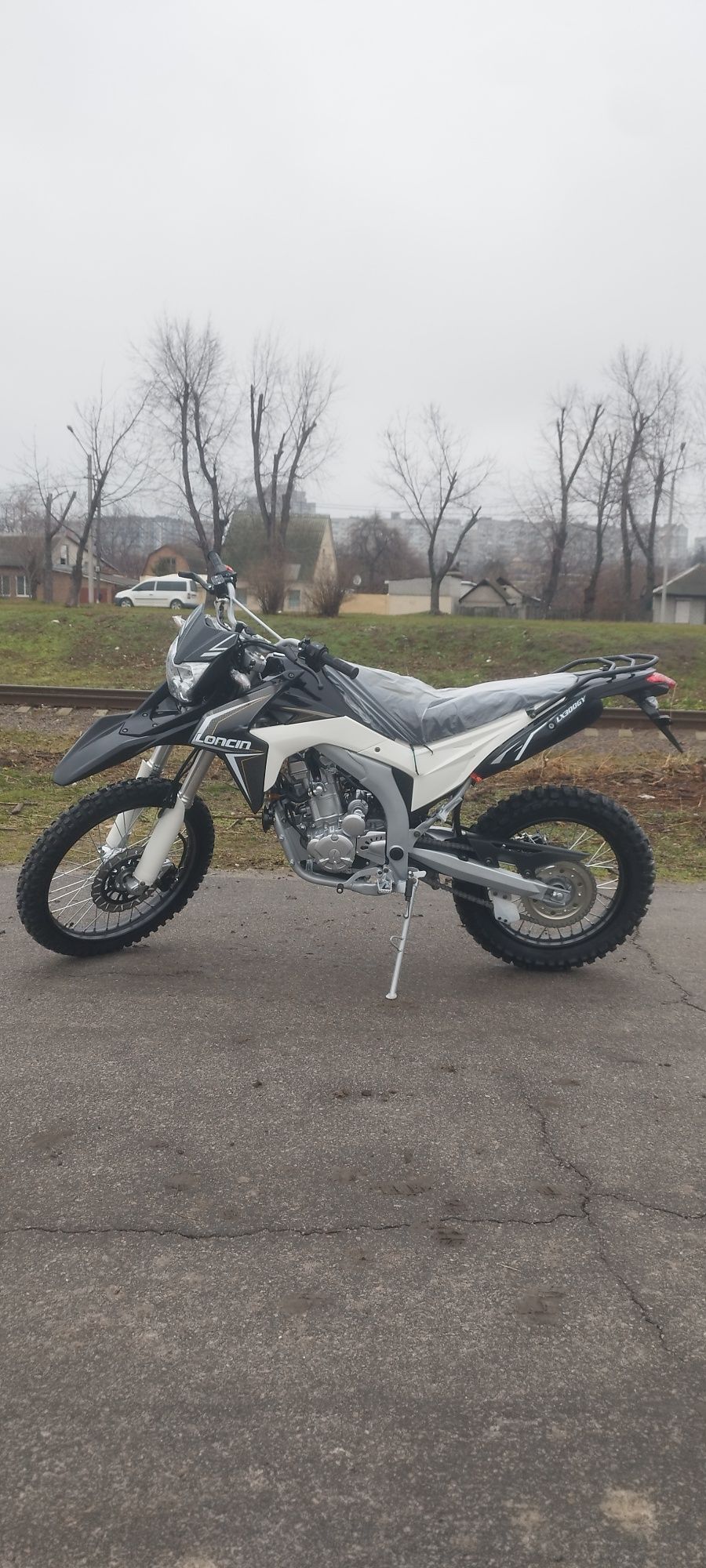 Мотоцикл Loncin LX300GY SX2