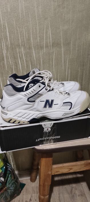 Кросовки  кожаные