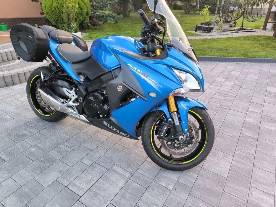 Suzuki gsx -s 1000 f