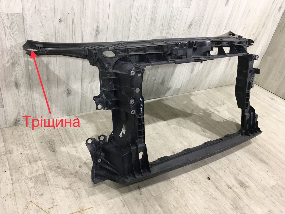 Панель передняя установочная Audi A3 8P0 / 2008-2012 г./ 8P0805594C