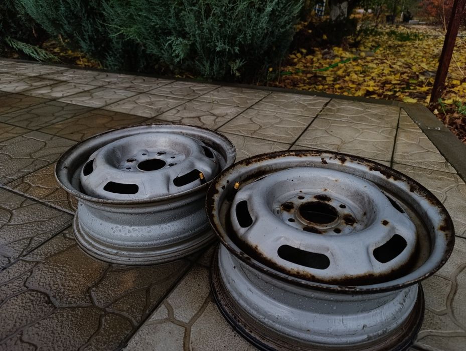 Диски R13 на ВАЗ 2шт