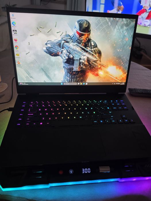 HP Omen 17" RTX 4090 i9 13900HX 32GB