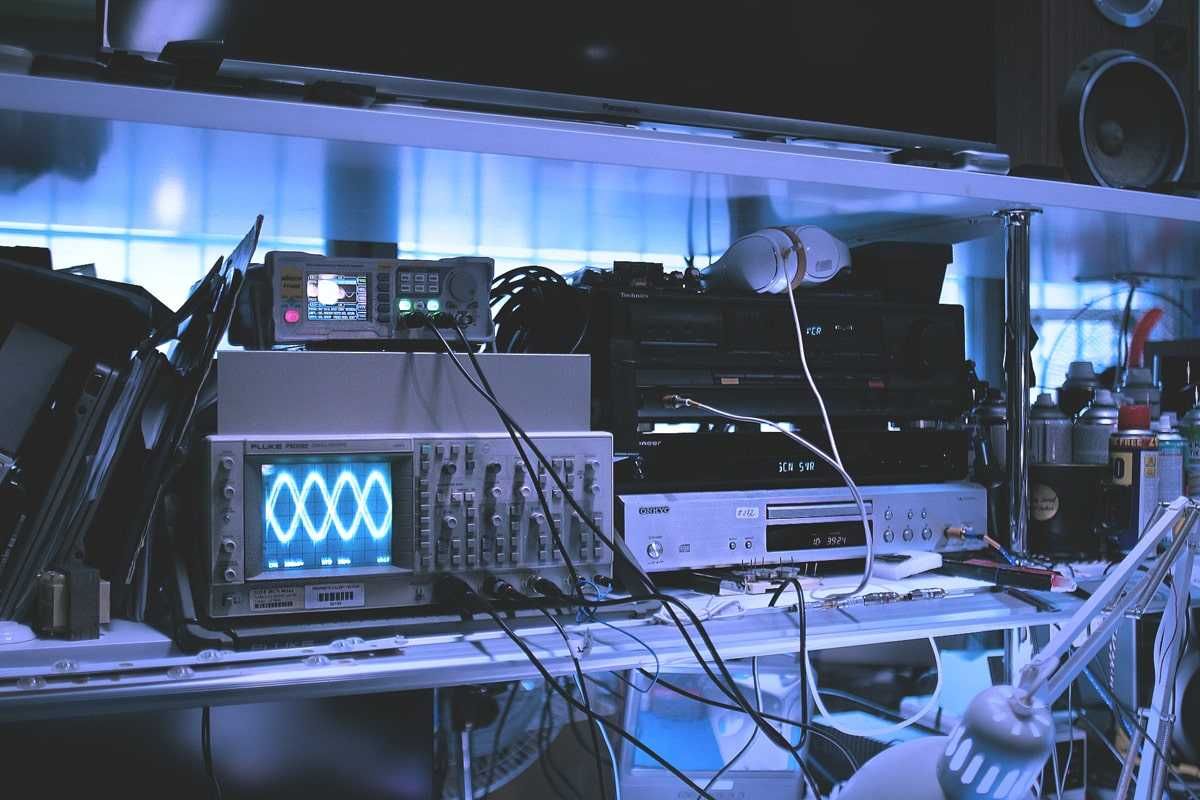 Naprawa urządzeń elektronicznych, Audio, RTV, Warszawa i cała Polska