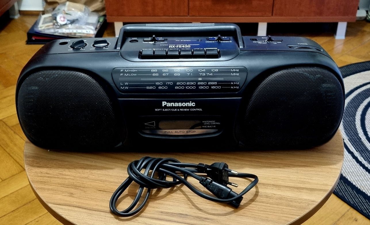 Radiomagnetofon Panasonic RX-FS430 (jamnik)