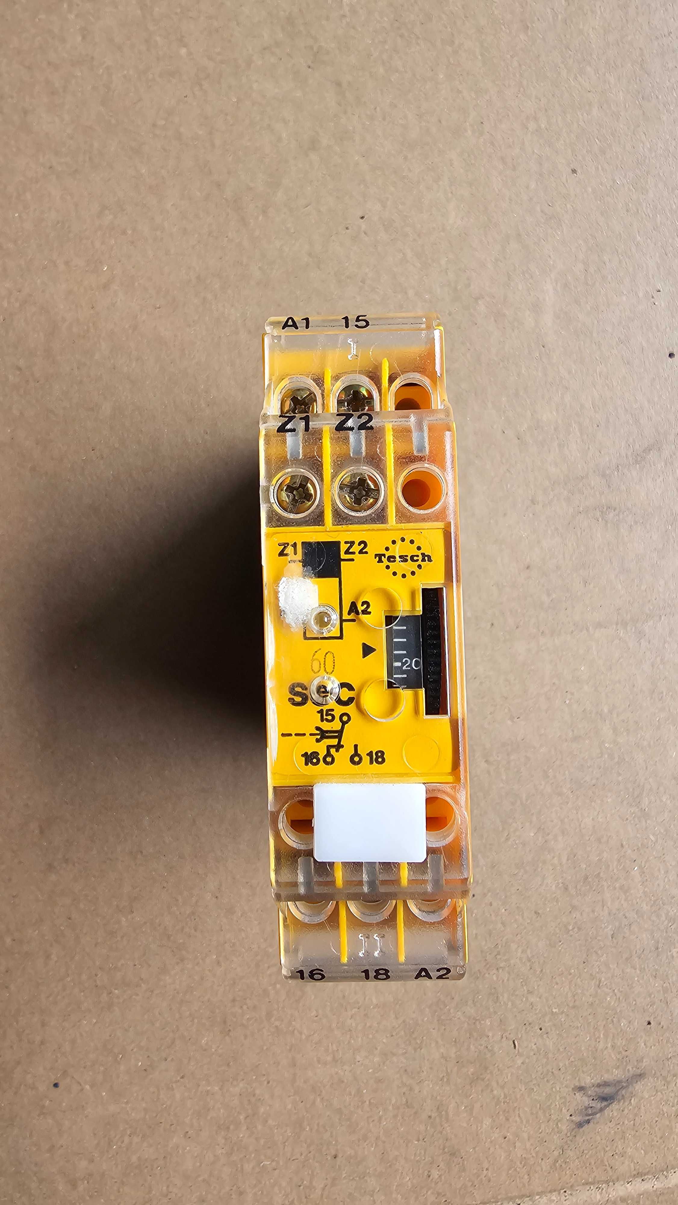 EMG45DIO14M,EMG22DIO7M,e67.3x104,e89.2x05,TRV-20V.2,5A