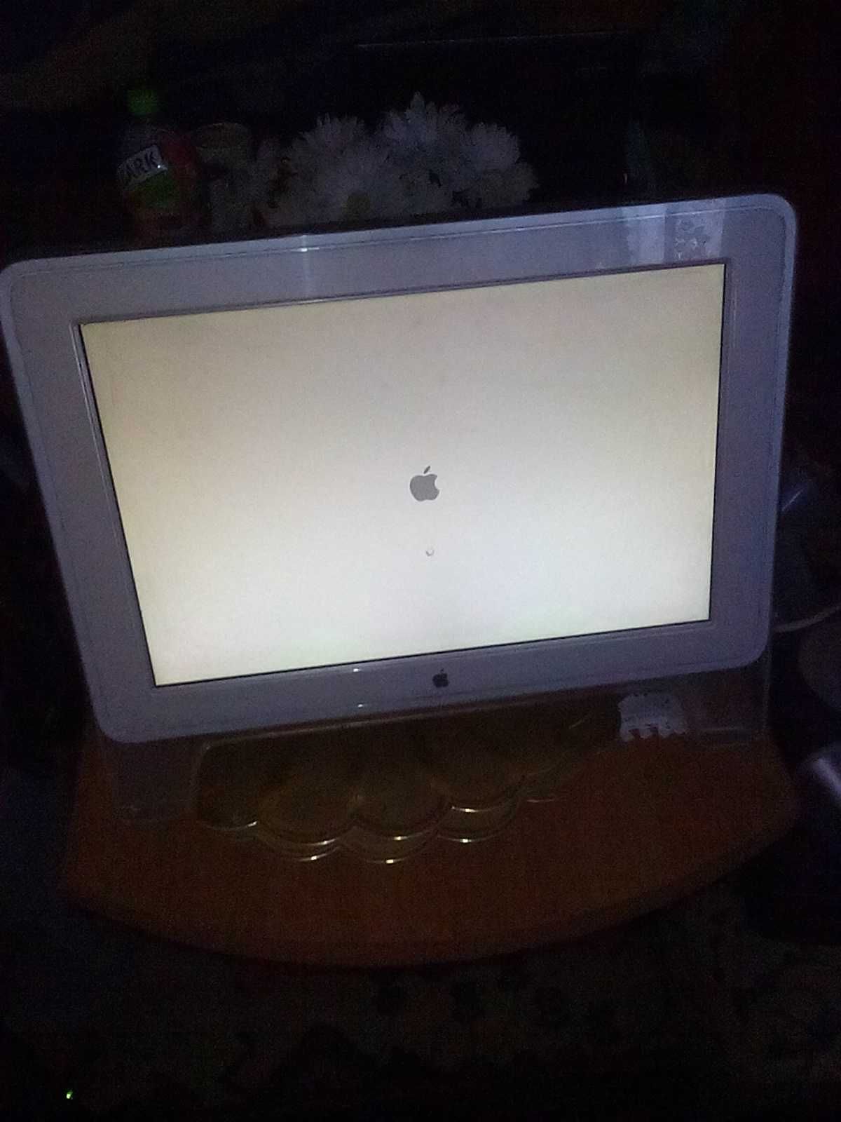 Apple Monitor orginalny do powermac i mac 20 cali.stan b.dobry.sprawny