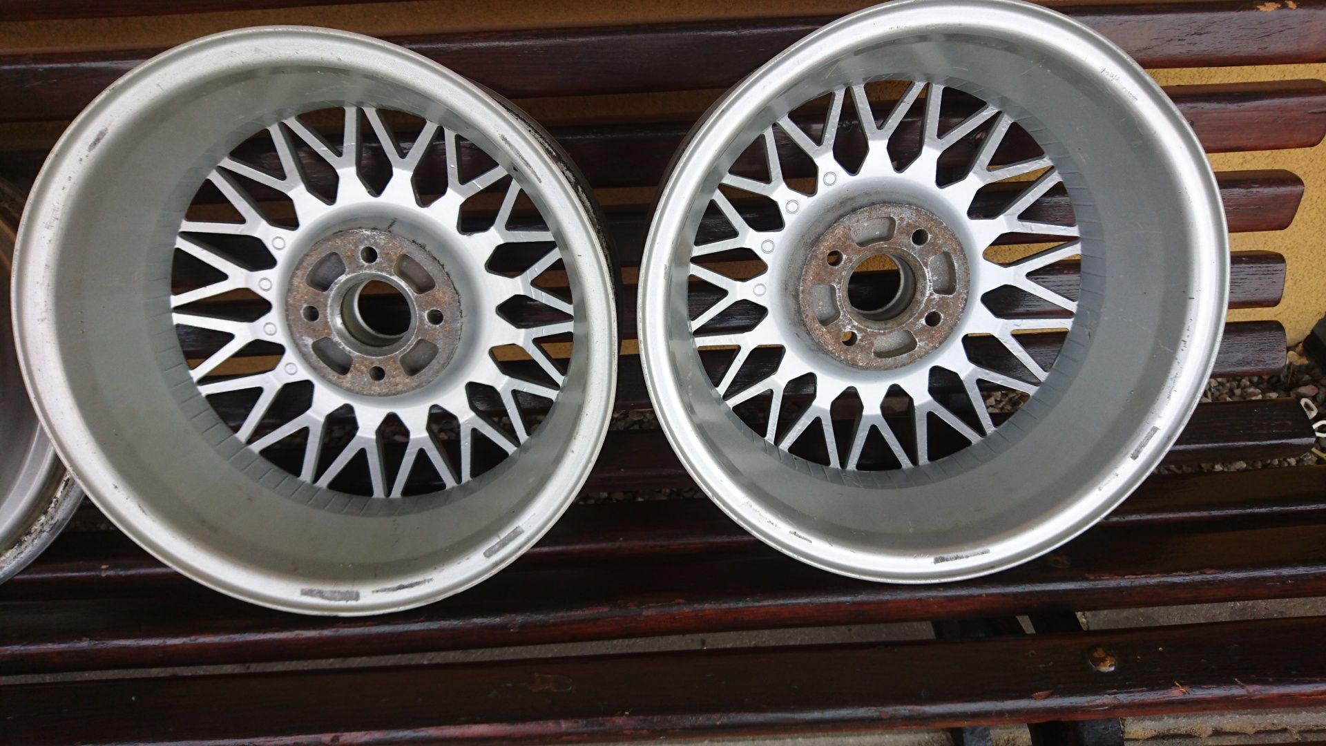 Alufelgi BBS R15