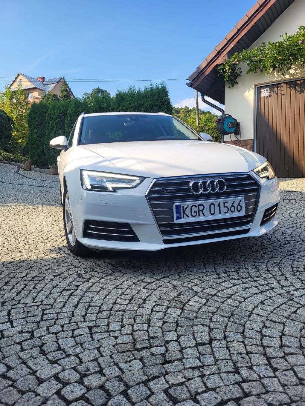 Audi A4 Audi A4 B9 Webasto quattro