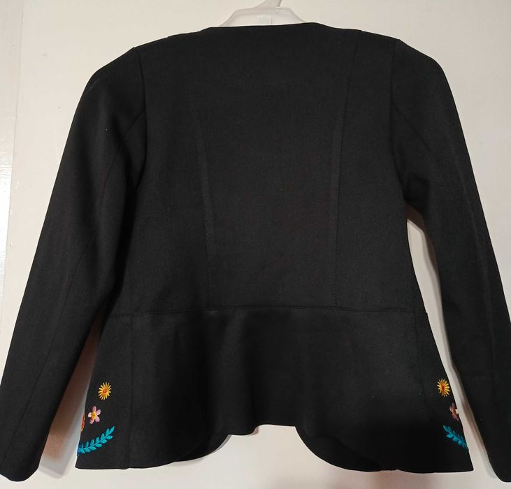 Піджак жакет вишитий вишиванка дитяча