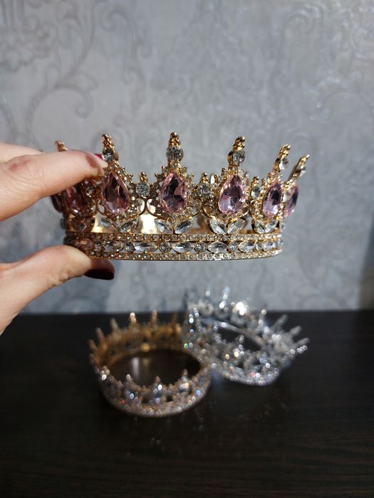 Корона  для торта