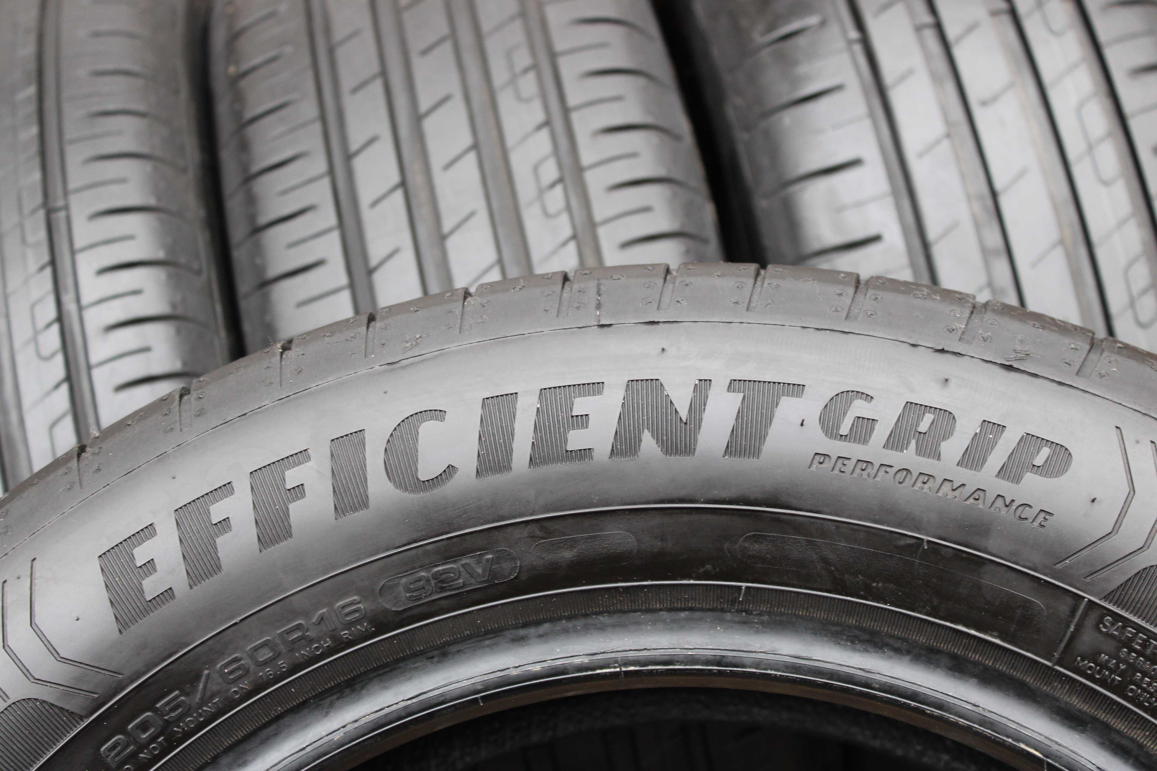 205/60R16 GoodYear EfficientGrip Performance 92V Nowe Demo 2022r.