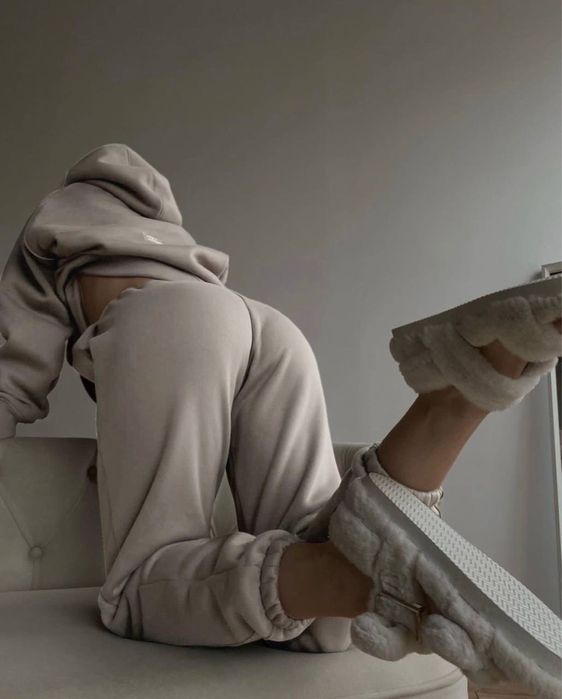 Жіночий костюм Nike утеплений Кофта/худі та штани НА ФЛІСІ 42-46 S-M-L