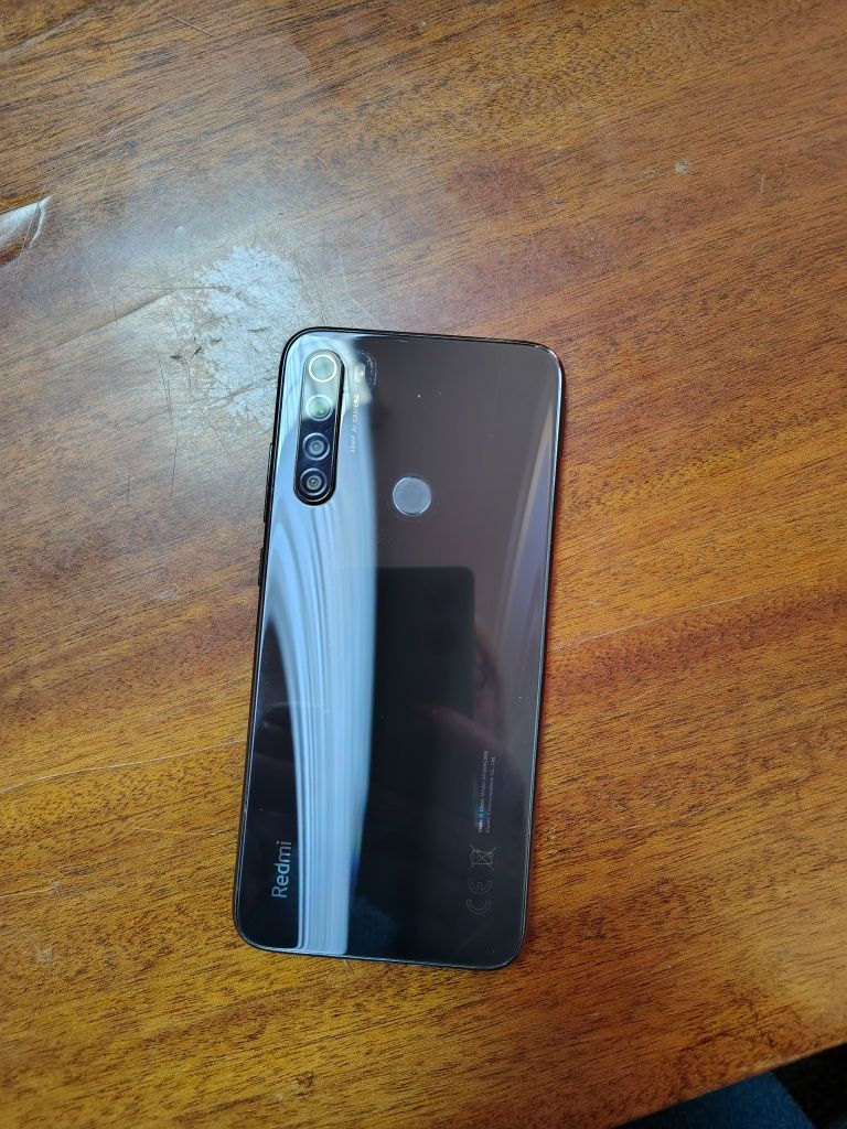 Телефон Redmi noute 8Т