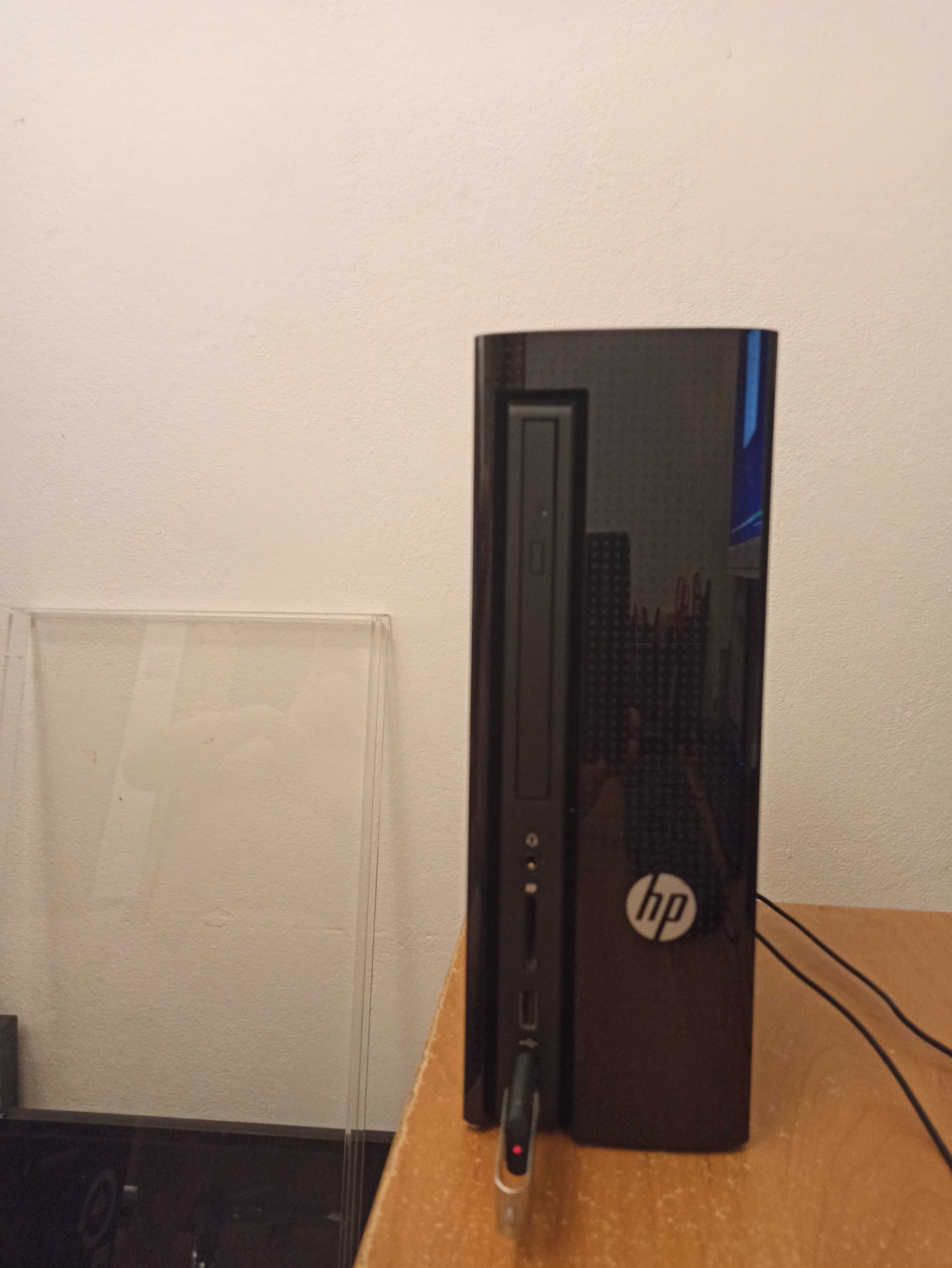 HP SlimLine 260 AMD A8 7410/8GB/HDD 1TB/Ati Rodeon R5/Win 10 Home