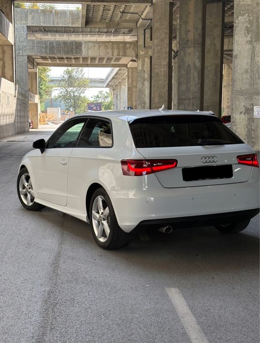 Audi A3 alcantara
