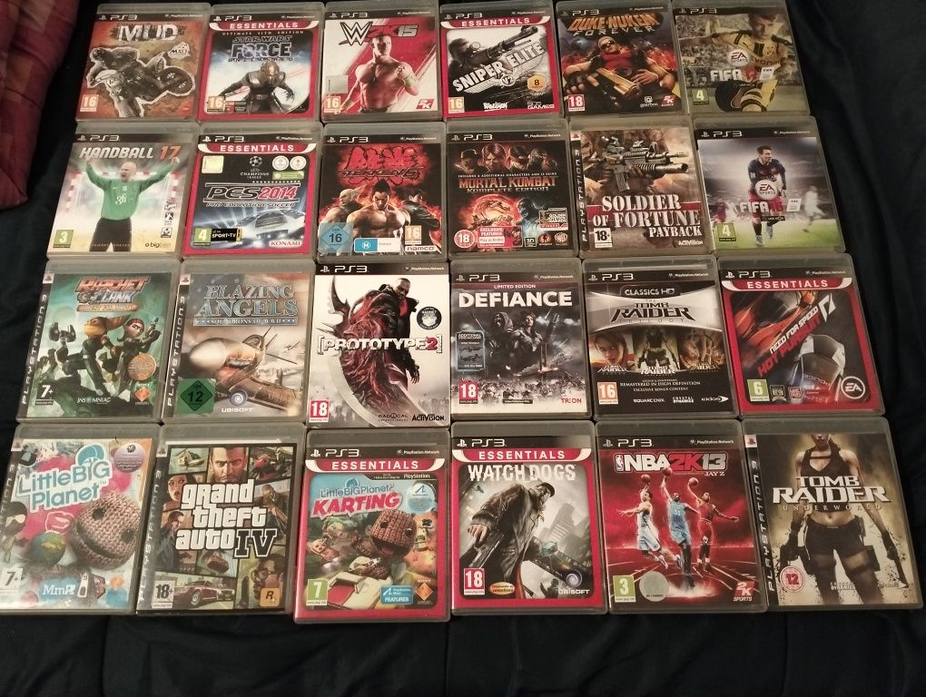 Ps3 slim com caixa + 28 jogos+ motion controller + navigation