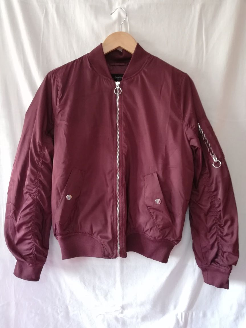 Blusão Bordeaux curto