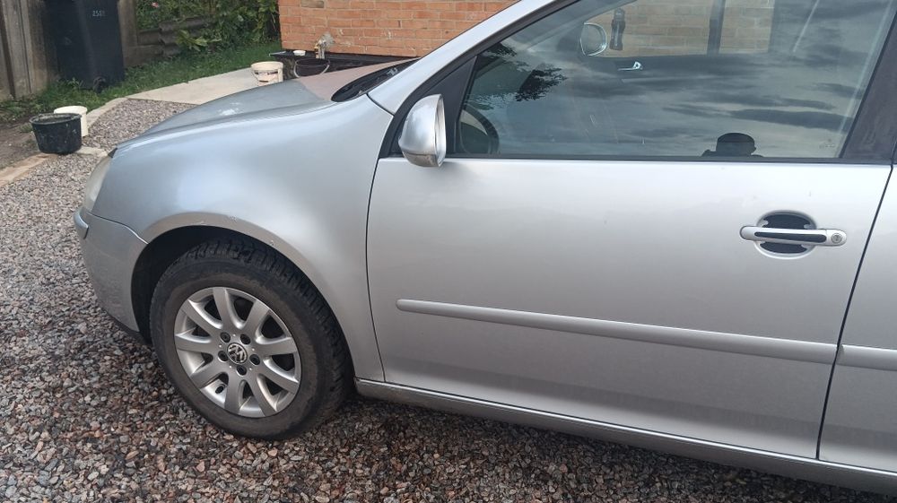 Volkswagen Golf 1.6 mpi