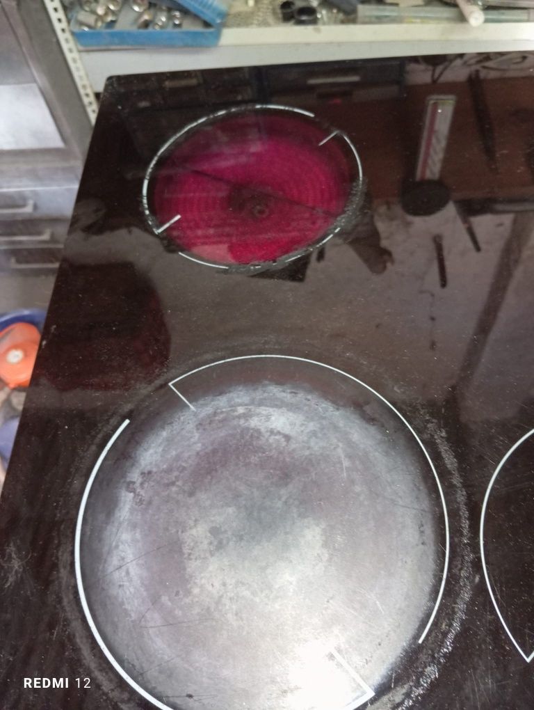 Placa  vitoceramica e forno