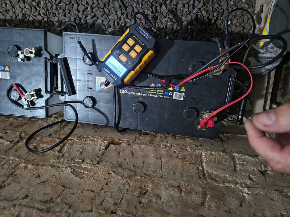 Акумулятор 4MAX 12 в.  230 А (акумулятори для безперебійника  5,4 Кв.)