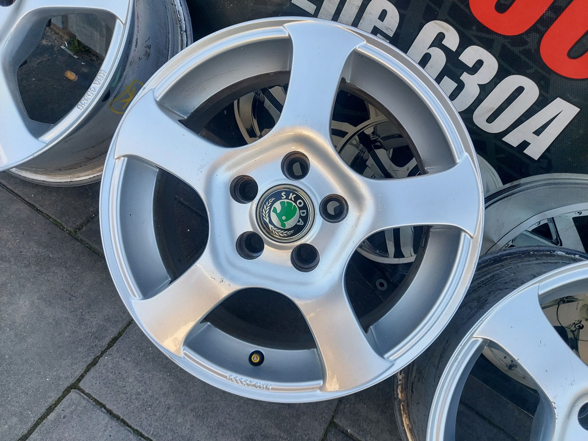 Alufelgi 14 cali 5x100 Skoda Fabia Praktik Octavia