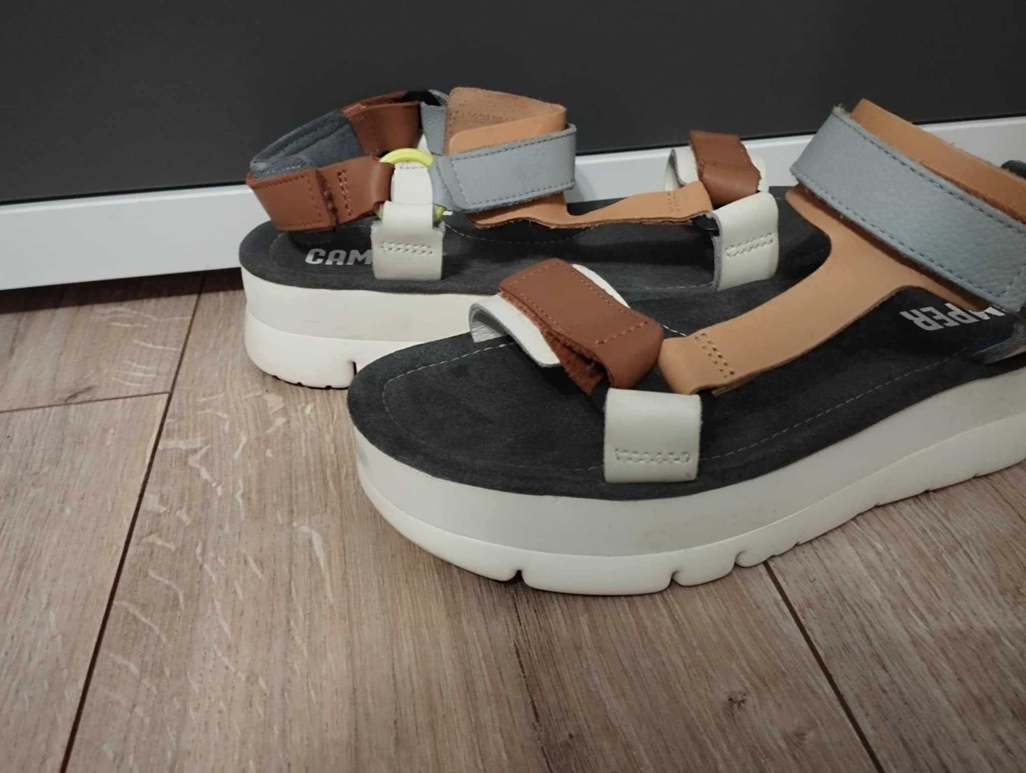 Camper Oruga Up sandały na platformie size 40