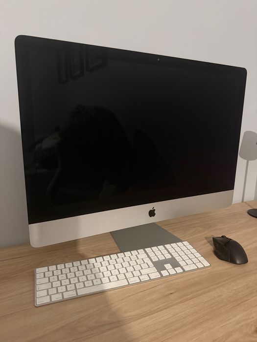 Apple iMac 27" 5K, i9 3,6 GHz, 1 TB SSD ,PRO VEGA 8 gb, 64 gb DDR4