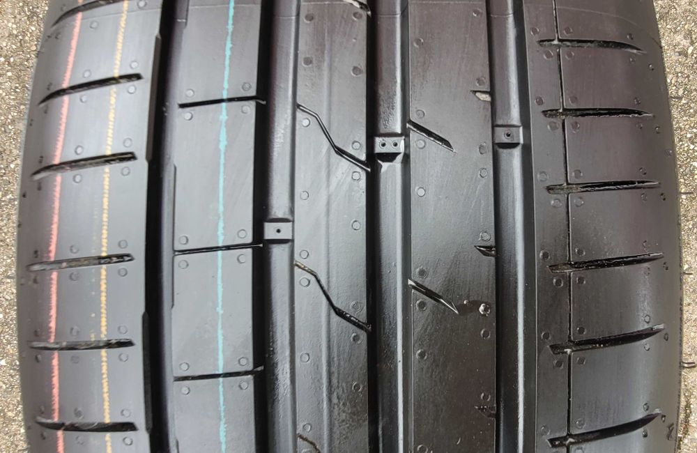 Opony nowe demo 225x55 18 Hankook Nexen Vredestein