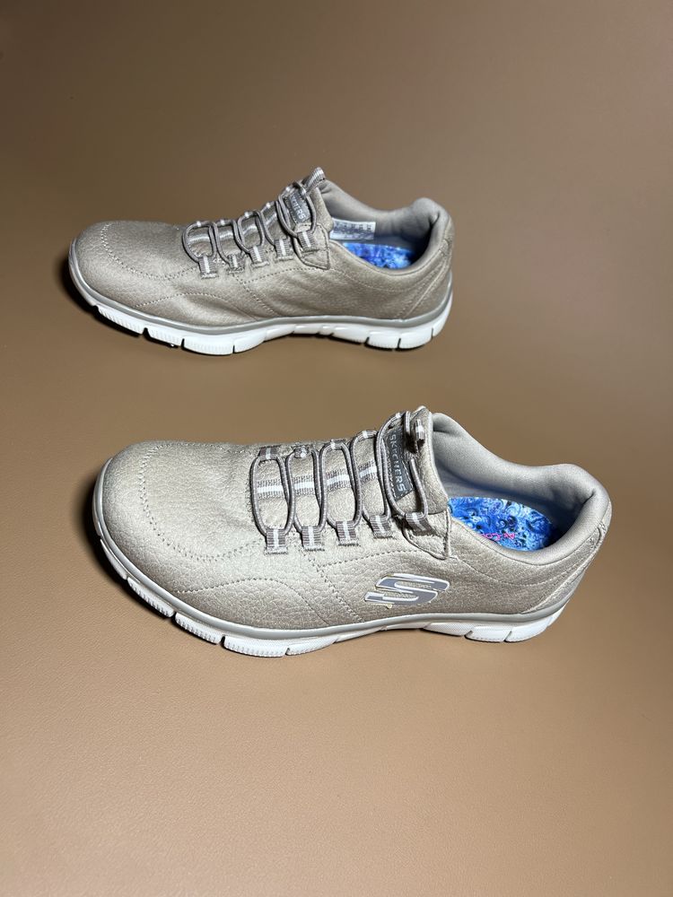 Кросівки 37р.24см. Skechers