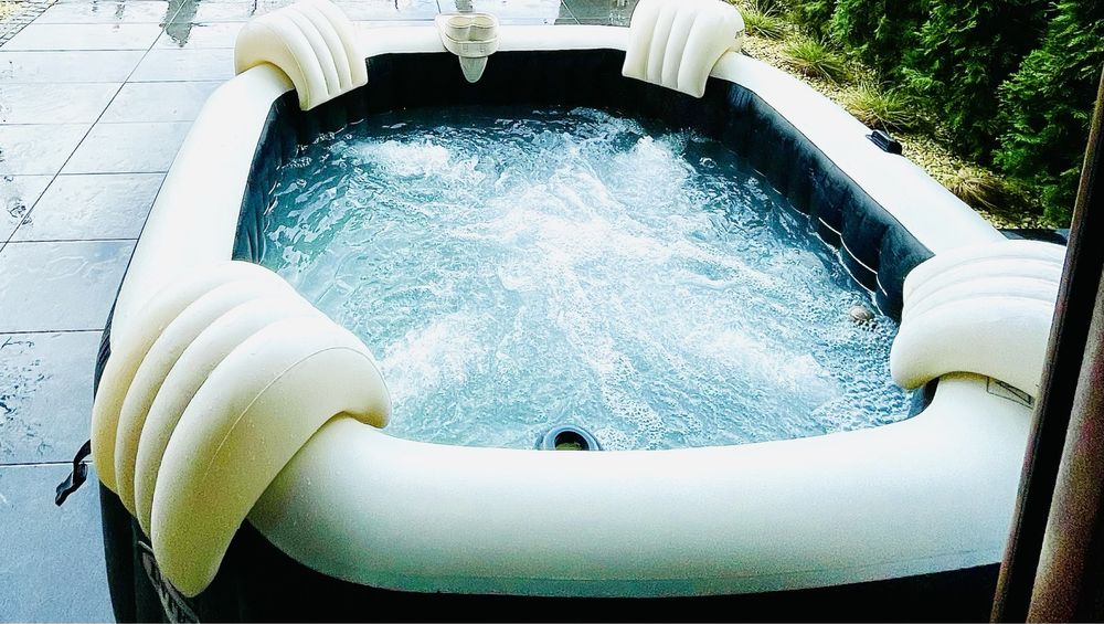 Jaccuzi ogrodowe INTEX bubble deluxe cały osprzęt