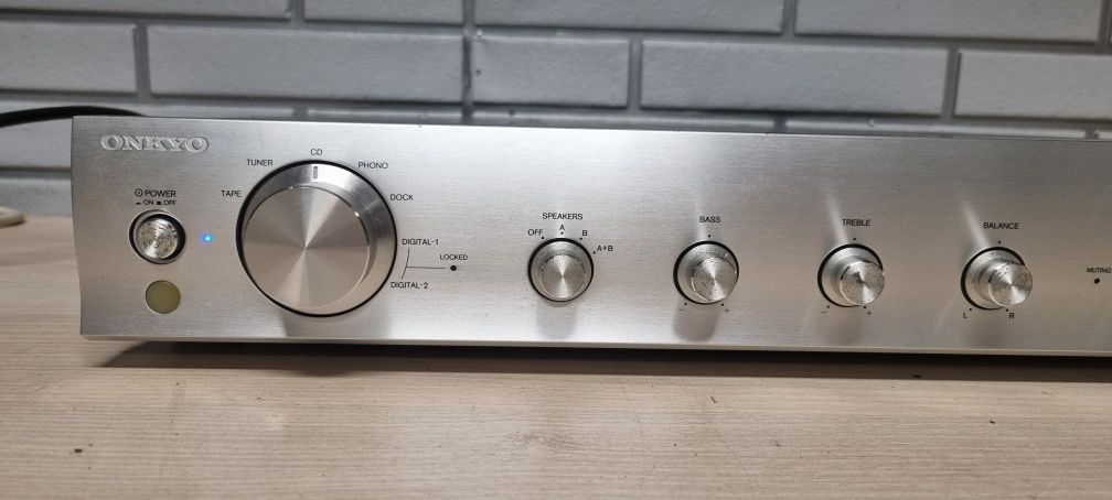 Wzmacniacz dual-mono ONKYO A-5VL.OPTICAL