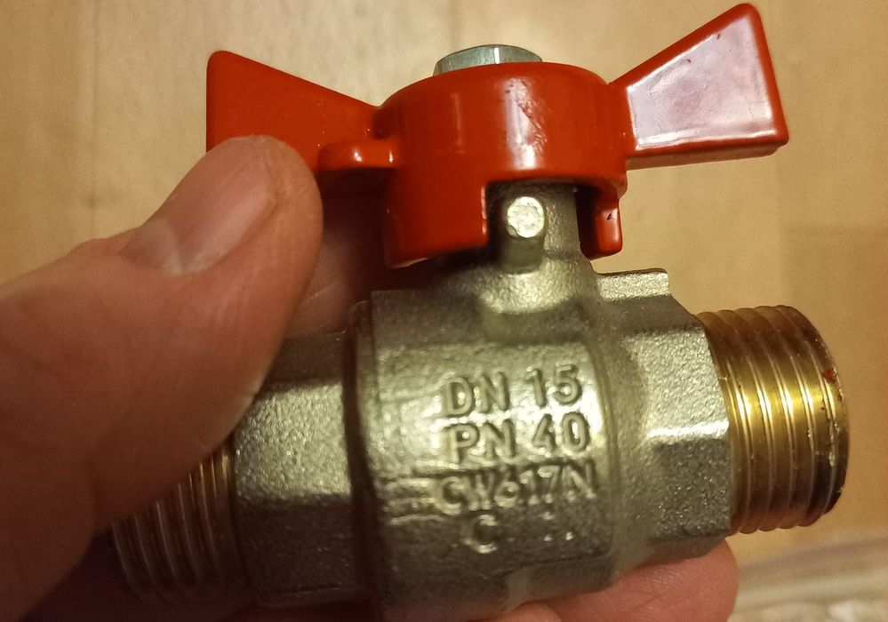 Кран шаровой TAMIGI 1/2" ВН "бабочка" BONOMI